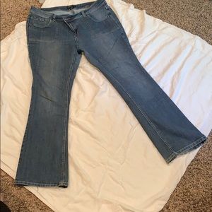 Forever 21 bootcut stretch jeans